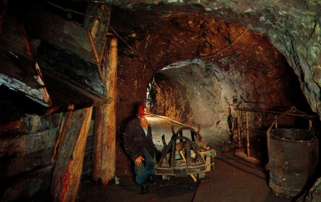 Arcadian Copper Mines - Postcards And Promo (newer photo)